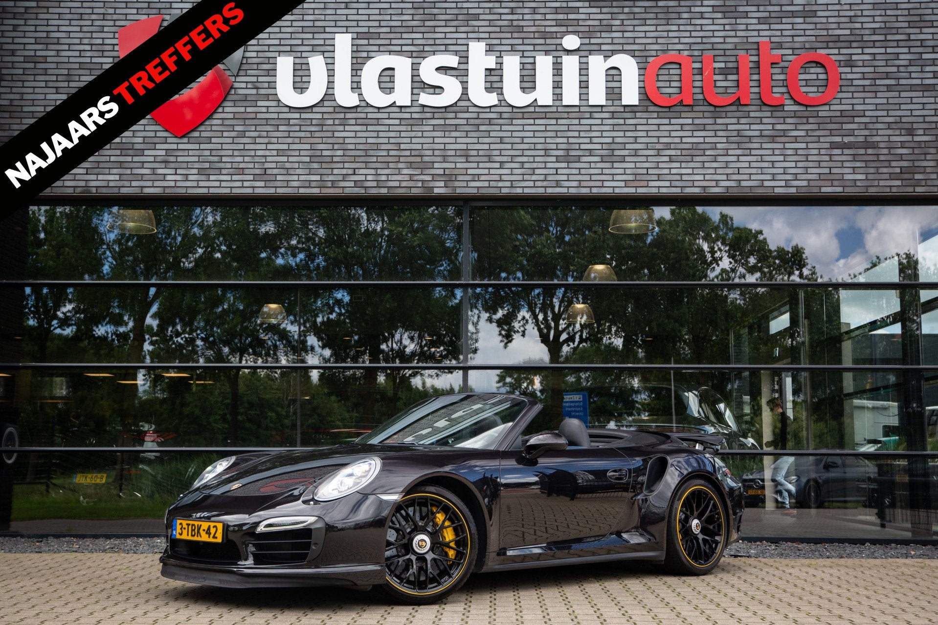 Porsche 911 Cabrio 3.8 Turbo S 561PK NL-auto, Keramisch Bose, Auto's, Automaat, Gebruikt, Cabriolet, Zwart