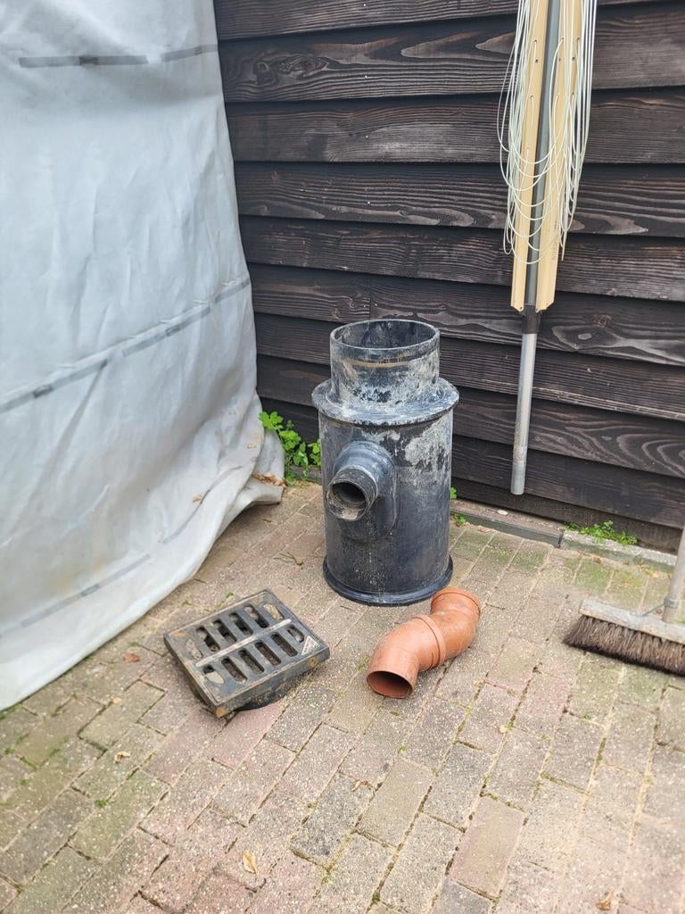 Straatkolk / Straatput compleet - Dikwandig,, Doe-het-zelf en Verbouw, Buizen en Afvoer, Ophalen, Afvoer, Gebruikt, Pvc