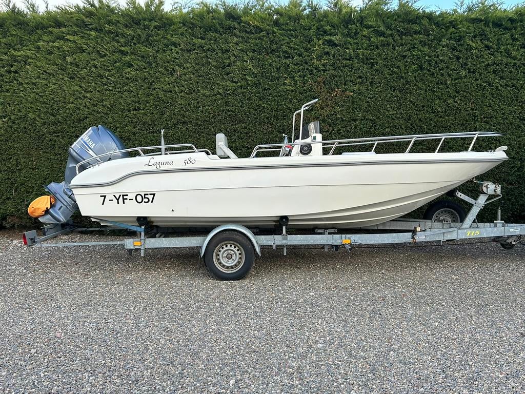 Consoleboot Laguna 580 + Yamaha 115pk +  Kalf Trailer!, Watersport en Boten, Ophalen, Zo goed als nieuw