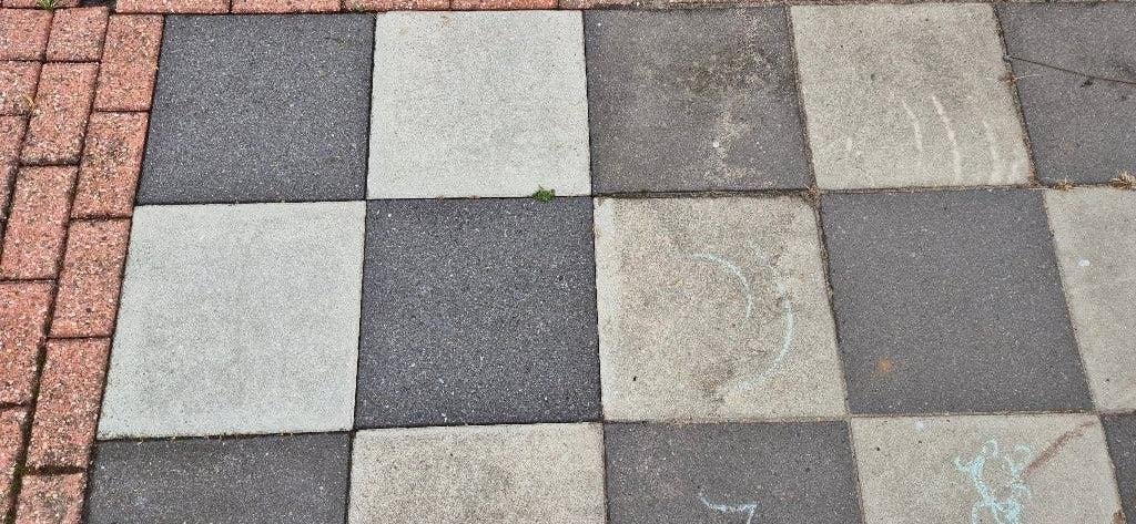 10, 25 m² gebruikte terrastegels gratis af te halen, Ophalen, Gebruikt, Beton, Terrastegels
