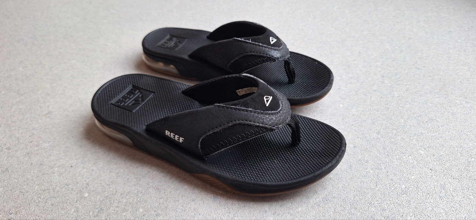 Reef Fanning slippers kids zwart maat 33, Jongen of Meisje, Overige typen, Ophalen of Verzenden, Zo goed als nieuw