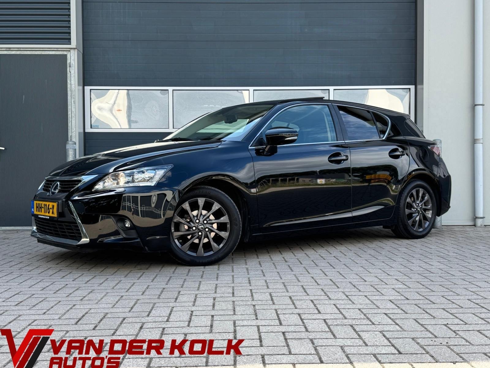 Lexus CT 200h 25th Edition | Xenon | Panorama | Alcantara |, Auto's, Lexus, Bedrijf, Te koop, CT-H, ABS, Achteruitrijcamera, Airbags