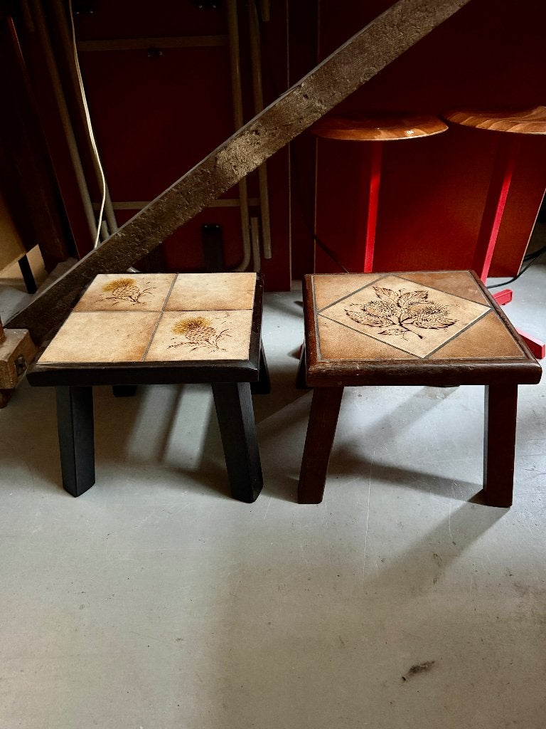 Antieke, brocante bijzettafeltjes, plantentafeltjes, Ophalen