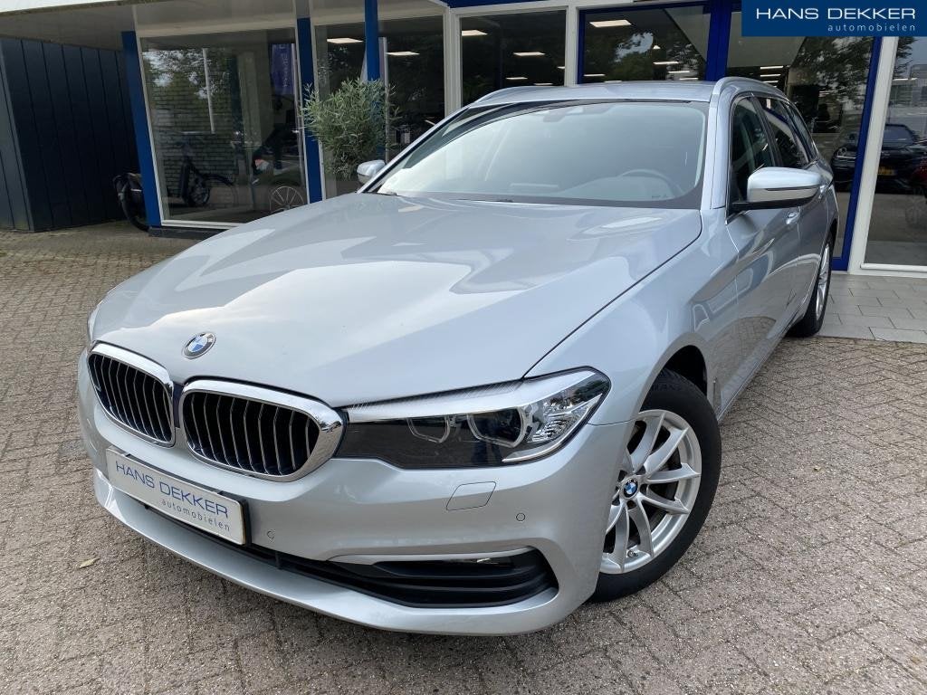 BMW 5-serie Touring Touring 520i Executive, Auto's, Automaat, 1998 cc, Euro 6, 4 cilinders