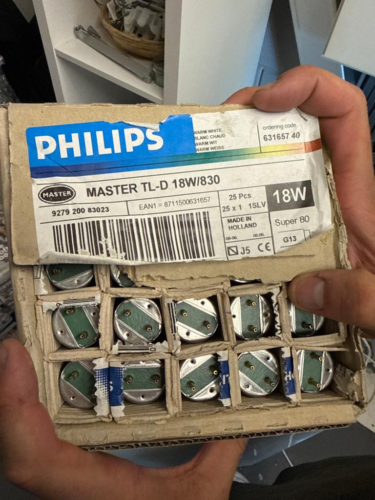 Philips MASTER TL-D 18W/830 – 25 stuks nieuw, Ophalen, Zo goed als nieuw, Minder dan 30 watt, Overige fittingen