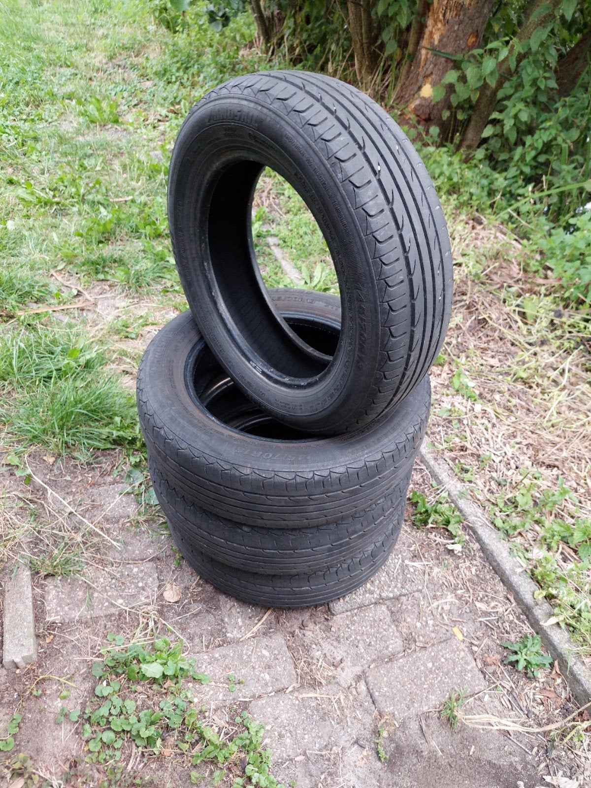 Brommobielbanden, 145/70R13 71T, Fietsen en Brommers, Ophalen of Verzenden, Gebruikt, Overige typen, Aixam