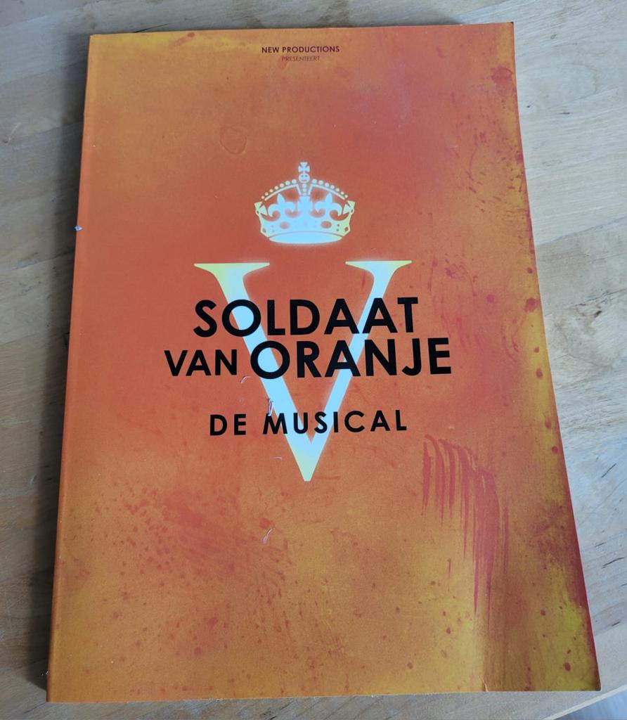 Soldaat van oranje de musical, Ophalen of Verzenden, Gelezen