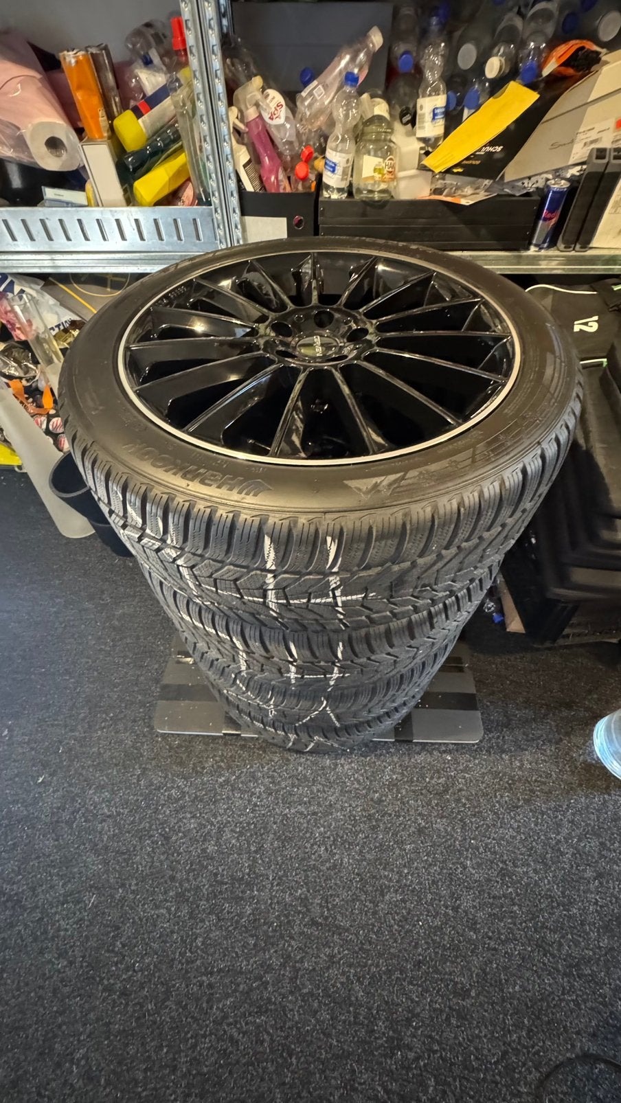 Foto 20 van Mini Countryman U25 Hankook winterset 245/45R19 Als Nieuw!!!