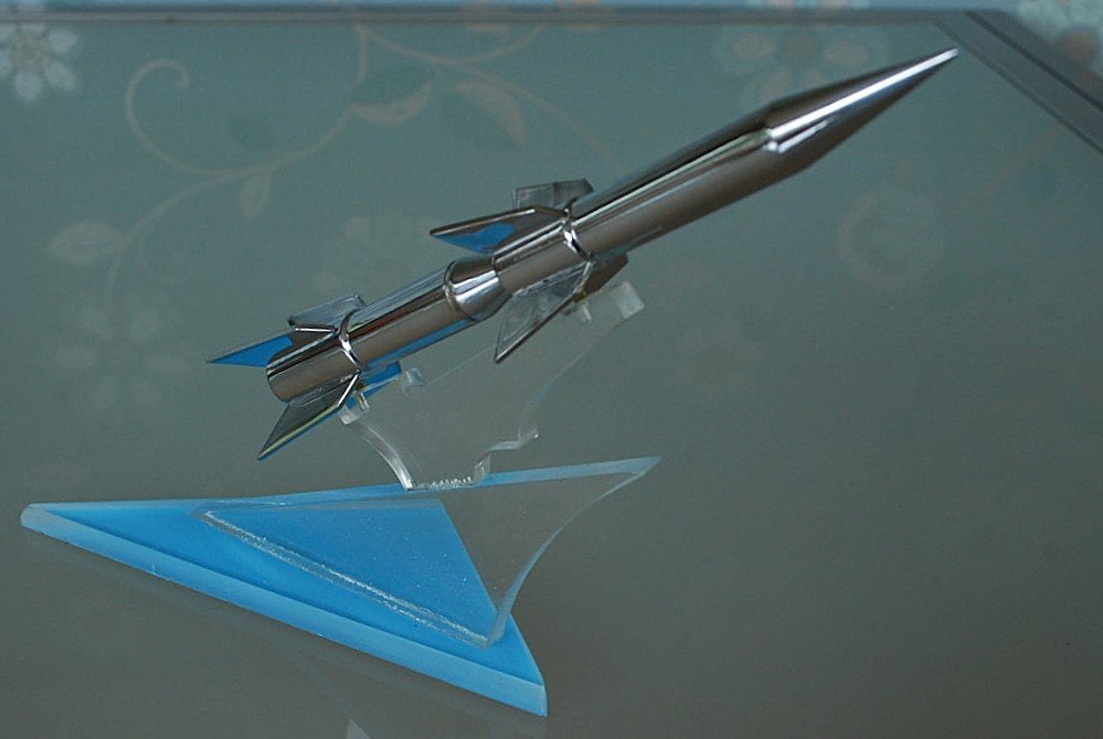 Raket oude Russische Vintage Ground to air Luchtafweer model, Ophalen of Verzenden