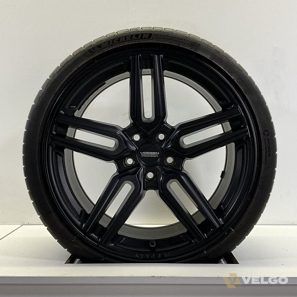 BMW 1 SERIE F40 VOSSEN BREEDSET VELGEN + ZOMERBANDEN 19 INCH, Auto-onderdelen, 19 inch, Gebruikt, -, 265 mm