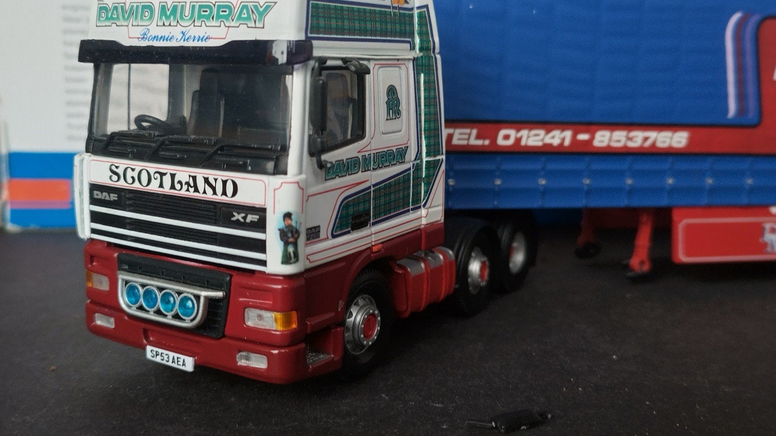 Daf XF curtainside David Murray Transport 1:50 Corgi Pol, Corgi, Zo goed als nieuw, Bus of Vrachtwagen, Corgi