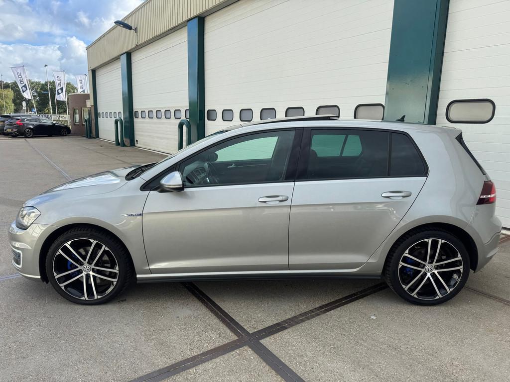 Volkswagen Golf 1.4 TSI GTE Pano! Leder!, 8 kWh, Gebruikt, Euro 6, 4 cilinders