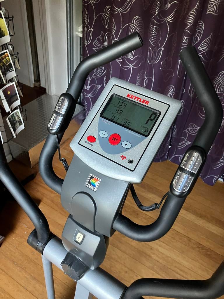 Kettler Vito Crosstrainer (HKS Selection) – 14kg Vliegwiel, Ophalen, Gebruikt, Armen, Crosstrainer