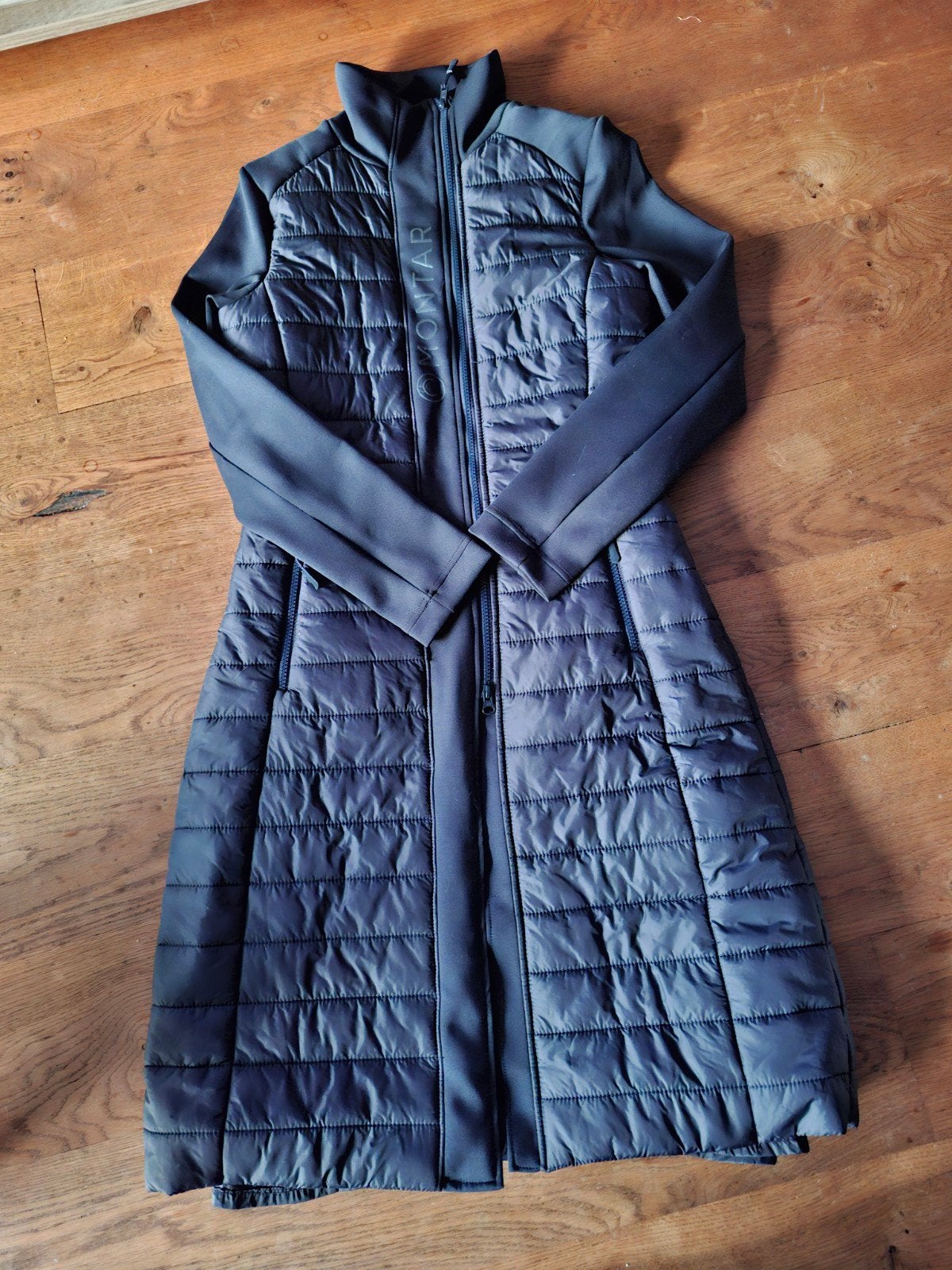 Montar jas lang s, Dieren en Toebehoren, Paardrijkleding, Dressuur, Ophalen of Verzenden, Zo goed als nieuw, Montar.com