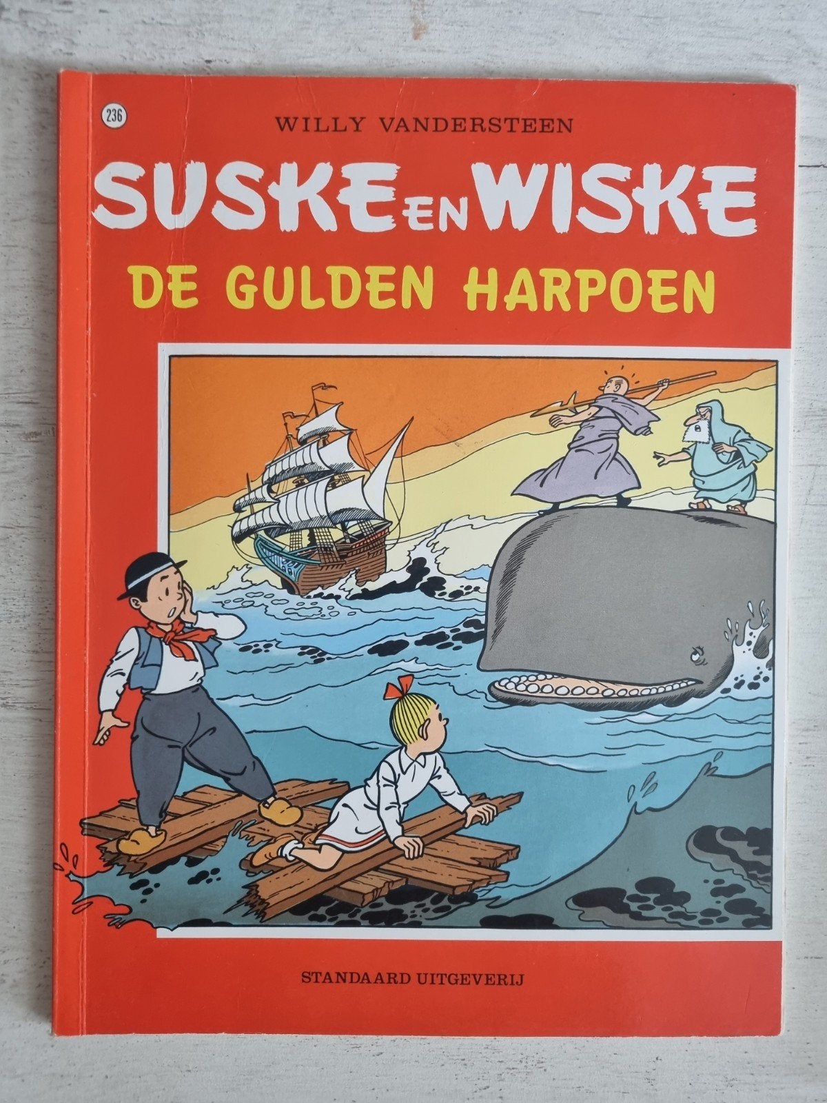 Suske en Wiske - De Gulden Harpoen (nummer 236), Eén stripboek, Ophalen of Verzenden, Gelezen, Willy Vandersteen