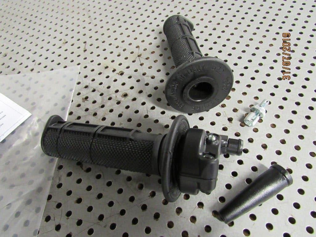 Twistgrip Gasgreep Caféracer Zelfbouw Nieuw : Domino Quick 2, Motoren, Ophalen of Verzenden, Domino