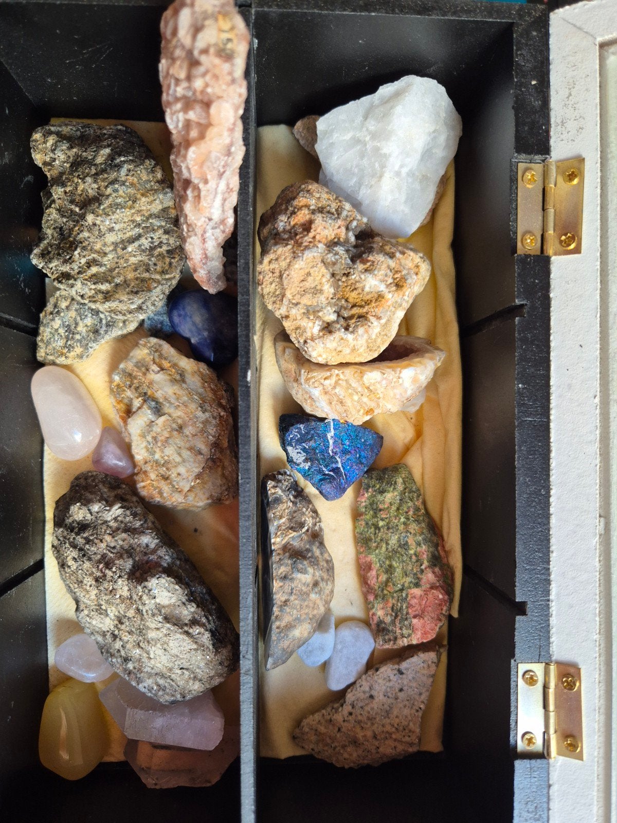 Verzameling van diverse mineralen en stenen, Verzamelen, Ophalen of Verzenden, Mineraal