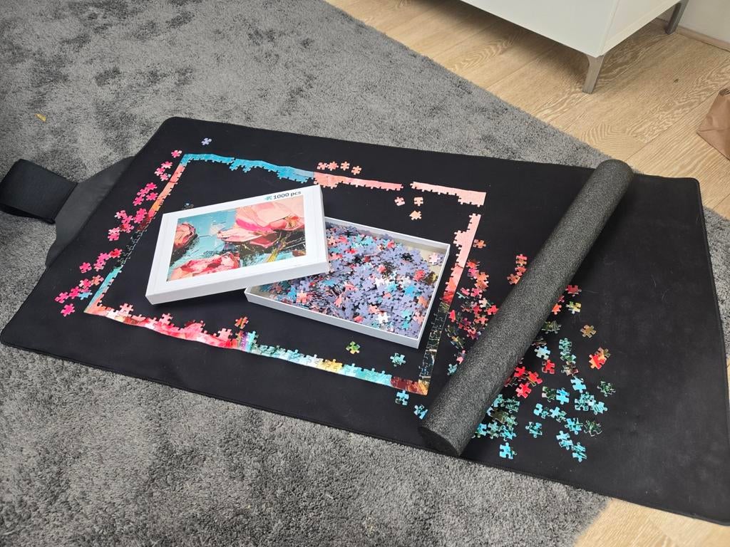 Jigsaw Puzzle Roll Mat & 1000 Piece Tiffany's jigsaw, Ophalen, Zo goed als nieuw
