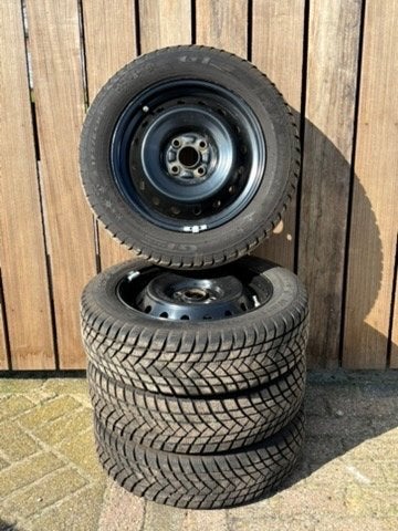 15 Inch Winterset Suzuki Ignis 175/65/15 GTradial Winterpro, Ophalen, Gebruikt, 15 inch, 175 mm