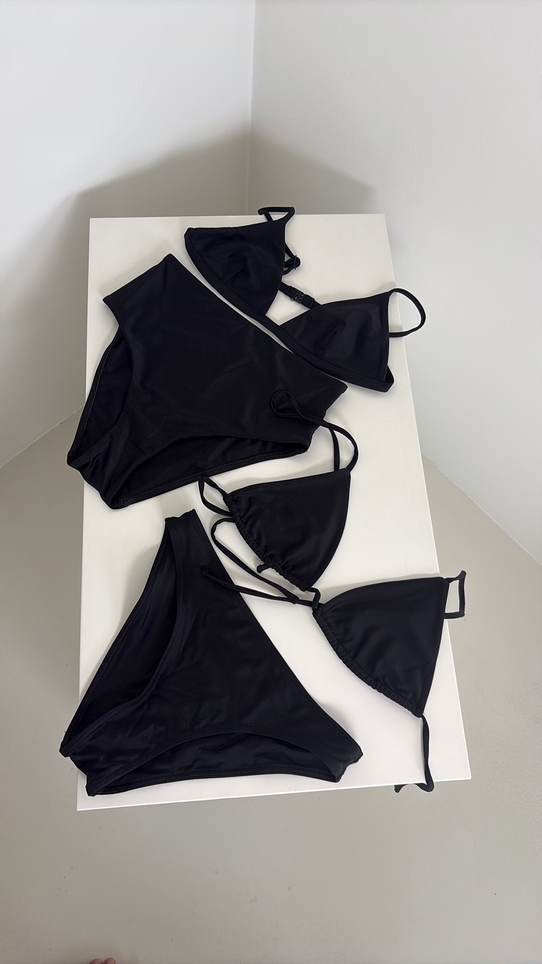 Matteau bikini’s 2 modellen brief 38 top 42 totaal €100,-, Kleding | Dames, Badmode en Zwemkleding, Ophalen of Verzenden, Zo goed als nieuw