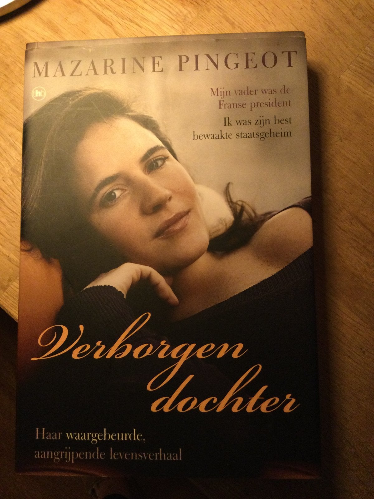 VERBORGEN DOCHTER.  MAZARINE PINGEOT, Ophalen of Verzenden, Gelezen