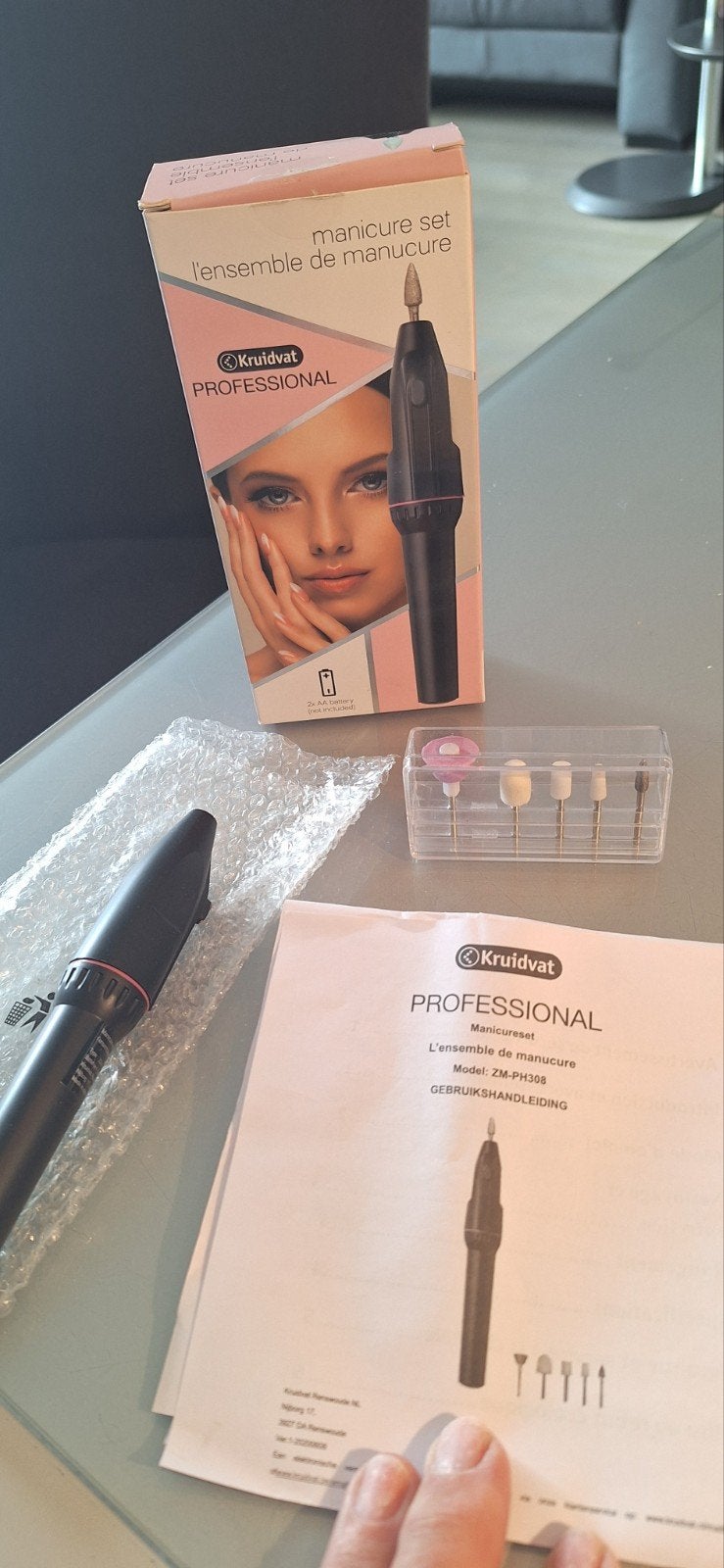 manicure set, Ophalen, Gehele gezicht