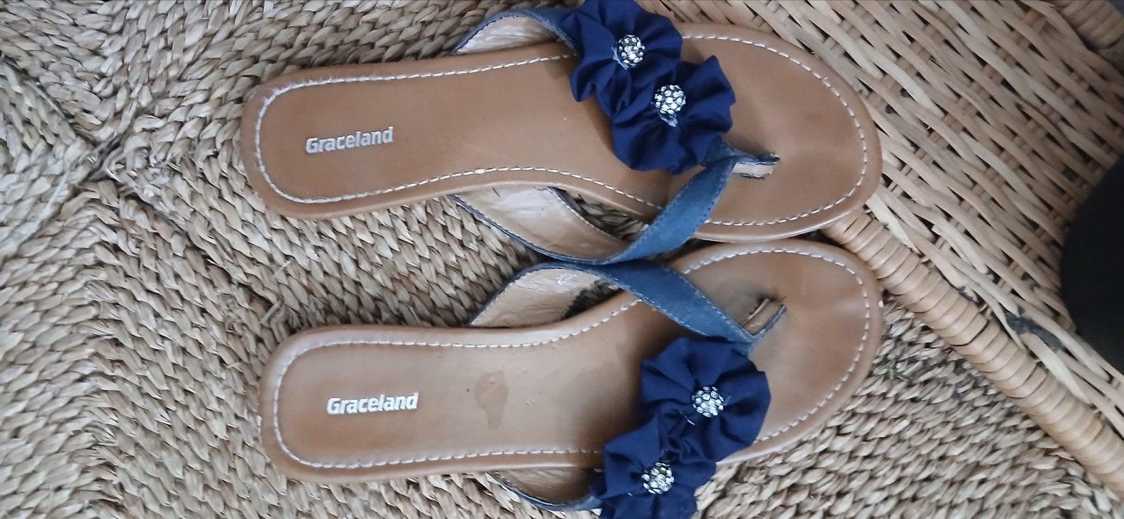 Graceland slippers met bloemen en strass - Maat 40, Ophalen, Gedragen, Blauw, Slippers