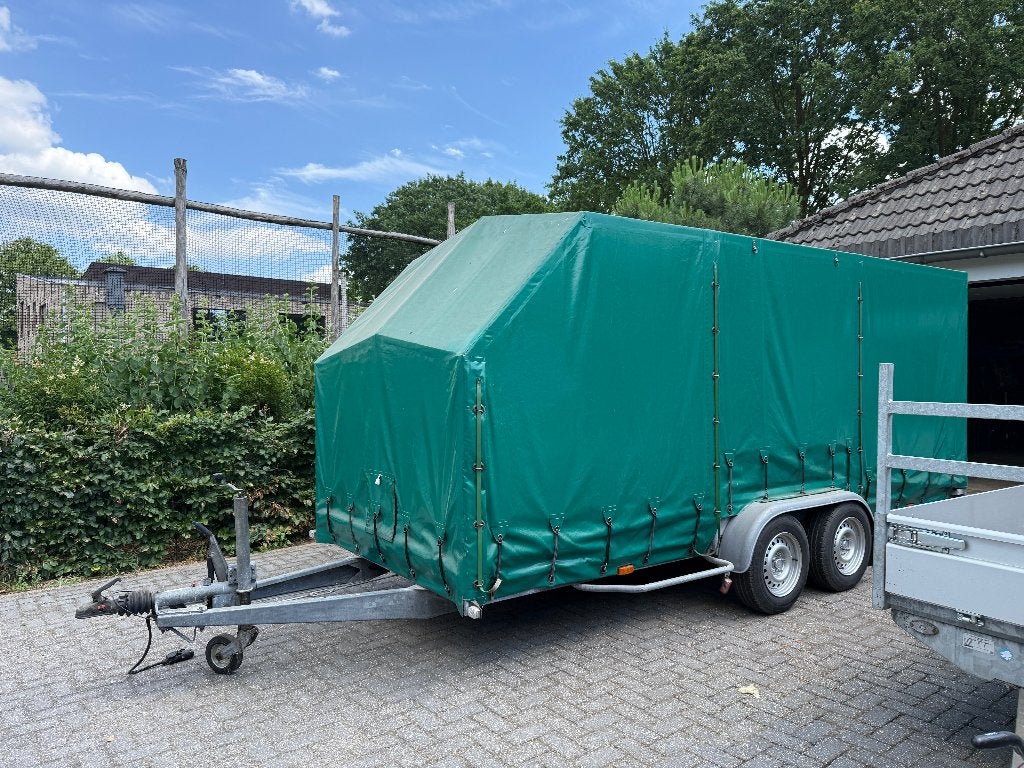 Auto- Ambulance inclusief uitschuifbare oprijplaten mét huif, Auto diversen, Ophalen of Verzenden, Zo goed als nieuw