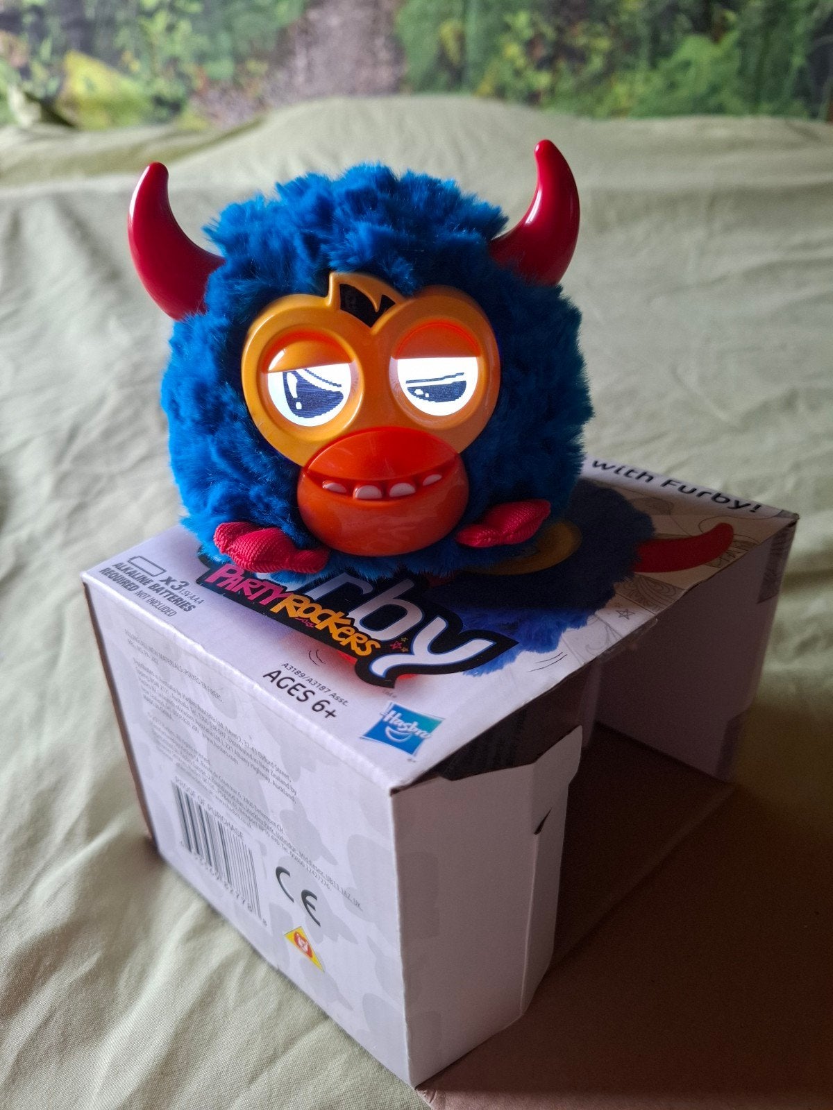 Furby Party Rockers - Blauw met rode hoorns, Ophalen of Verzenden, Gebruikt, Jongen of Meisje