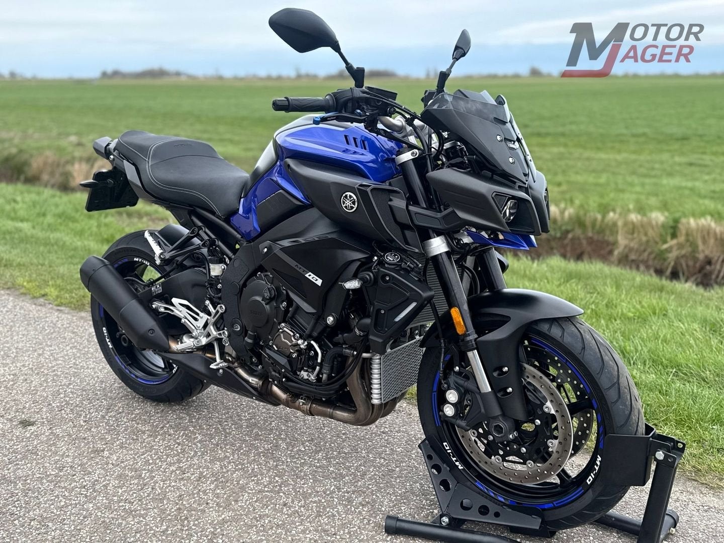 YAMAHA MT 10 - NETTE STAAT! - ( mt10 SP mt09 09 ), 4 cilinders, Motorrijbewijs A, Bedrijf, Onbekend
