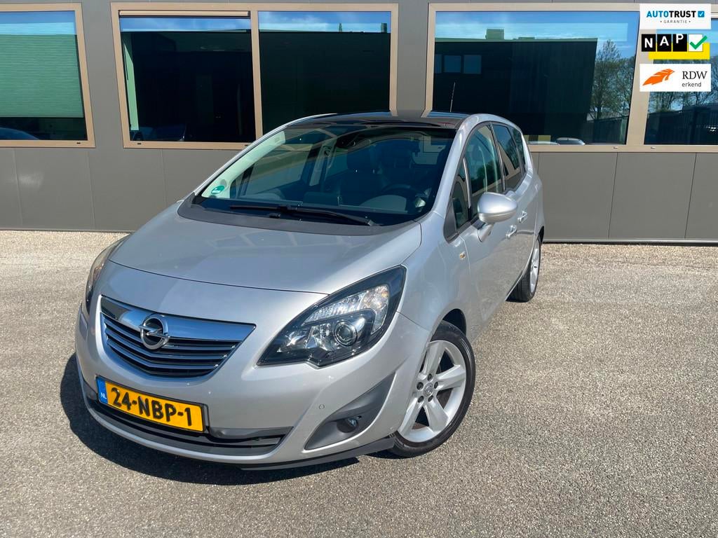 Opel Meriva 1.4 Turbo Cosmo Panorama Leder Navigatie 2x sleu, Auto's, Opel, Voorwielaandrijving, Euro 5, 15 km/l, Gebruikt