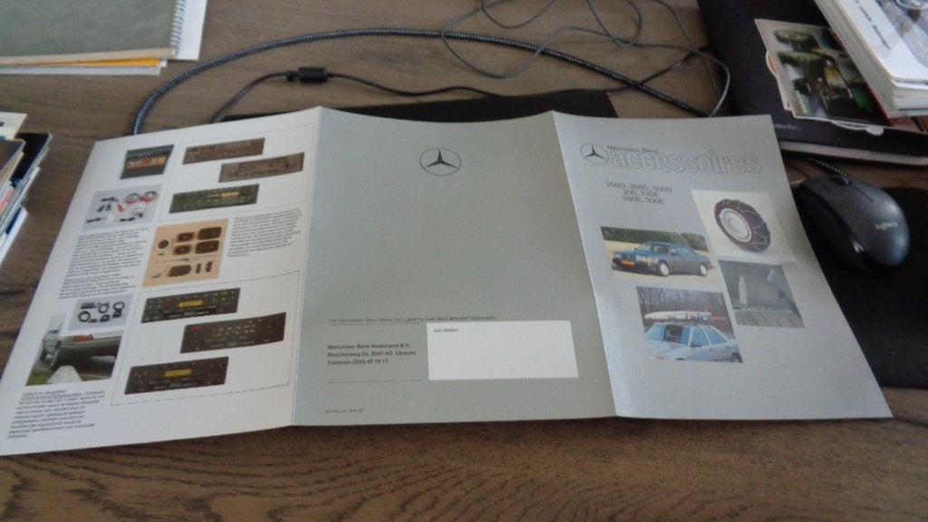 Folder MERCEDES  ACCRSSOIS 200D-250D-300D-260E-300E ,  1985, Verzenden, Nieuw, Mercedes