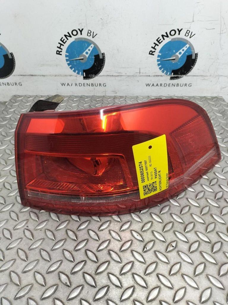 VOLKSWAGEN PASSAT B7 365 BlueMotion ACHTERLICHT R 2013, Ophalen of Verzenden, Gebruikt, Stiba lid