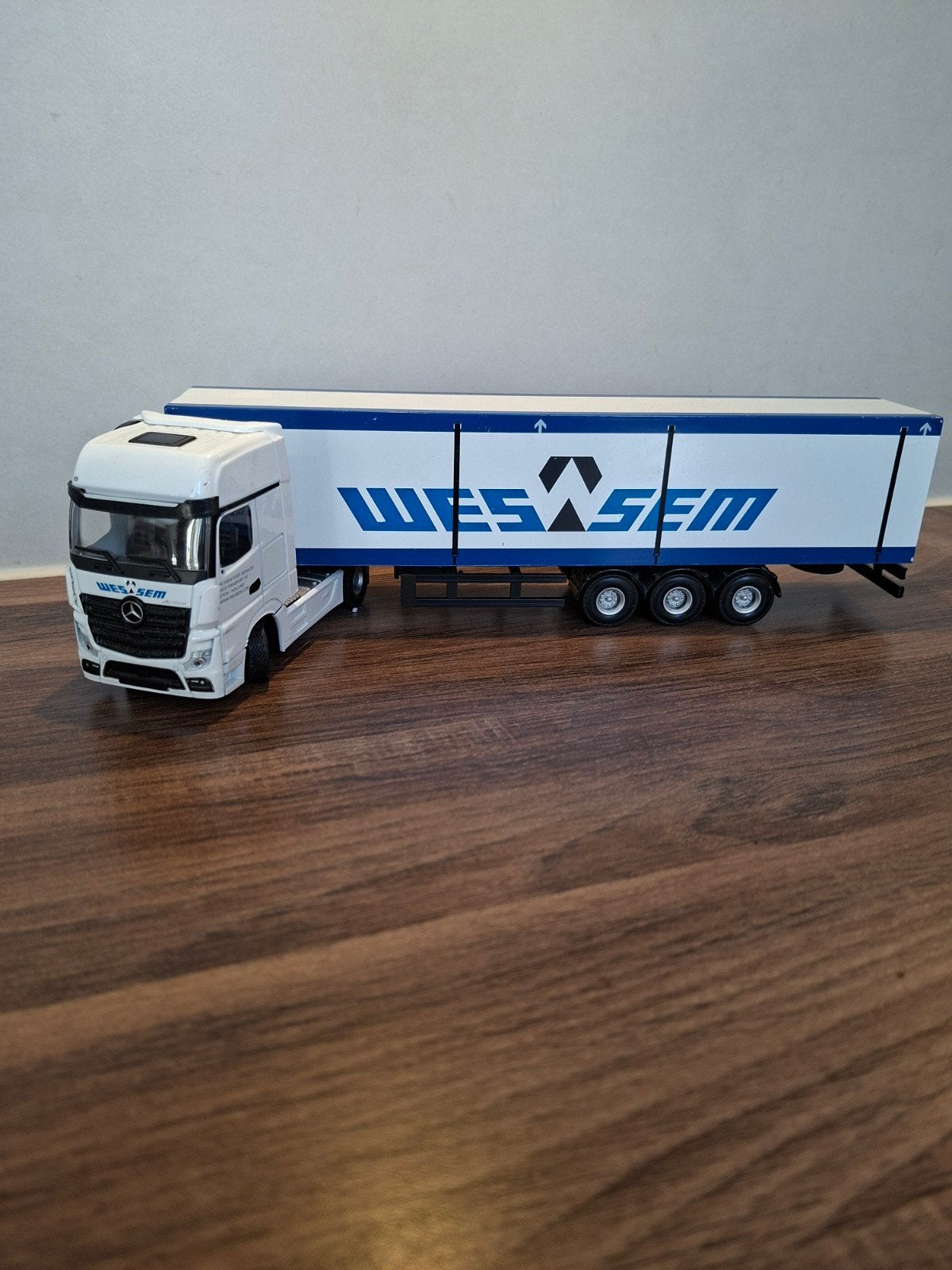 Mercedes-Benz Actros Wessem Truck met Trailer - Model, Overige merken, 1:32 tot 1:50, Ophalen of Verzenden, Zo goed als nieuw