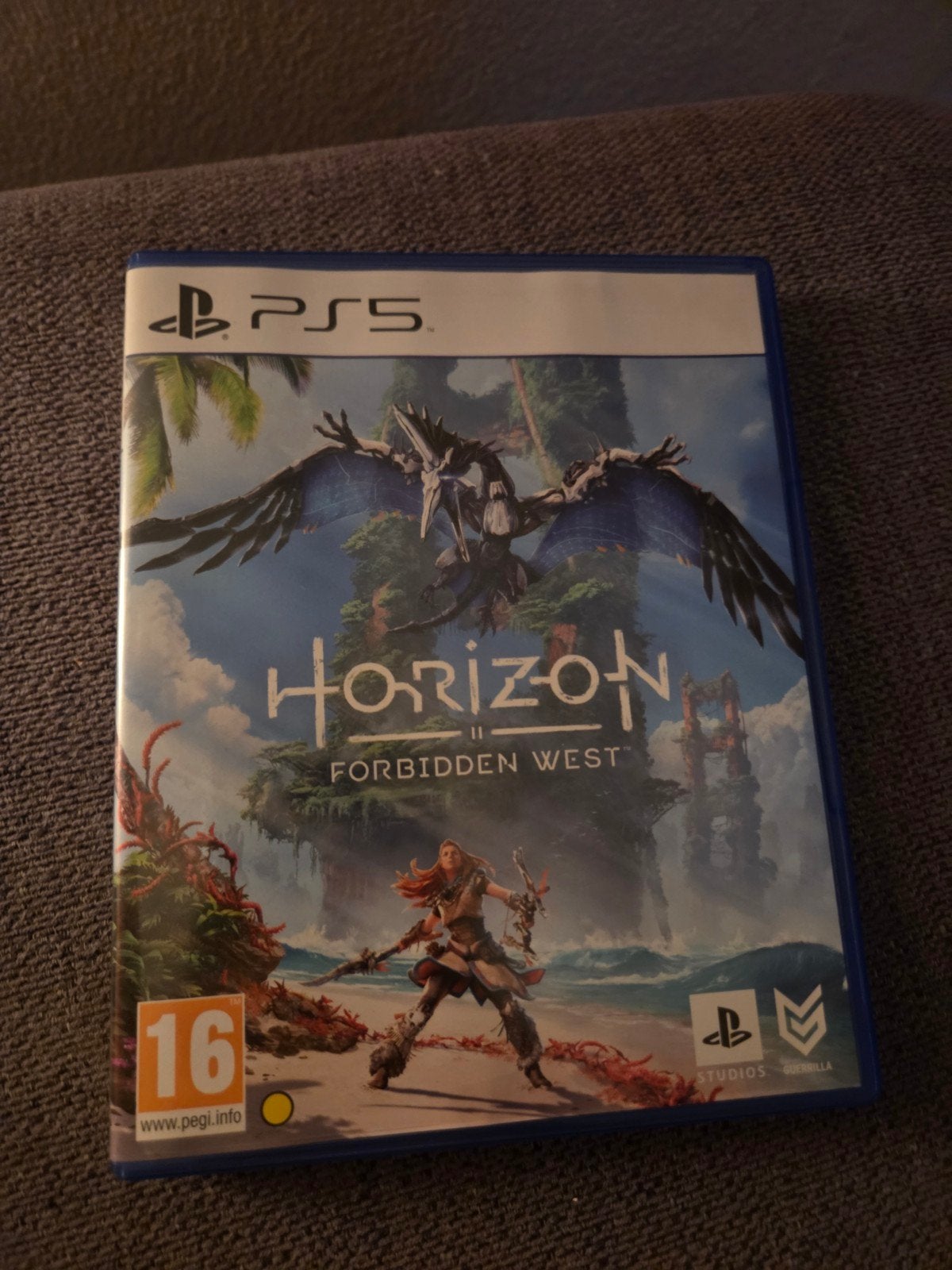 Horizon Forbidden West PS5 - Zo goed als nieuw, Spelcomputers en Games, 1 speler, Ophalen of Verzenden, Zo goed als nieuw, Role Playing Game (Rpg)