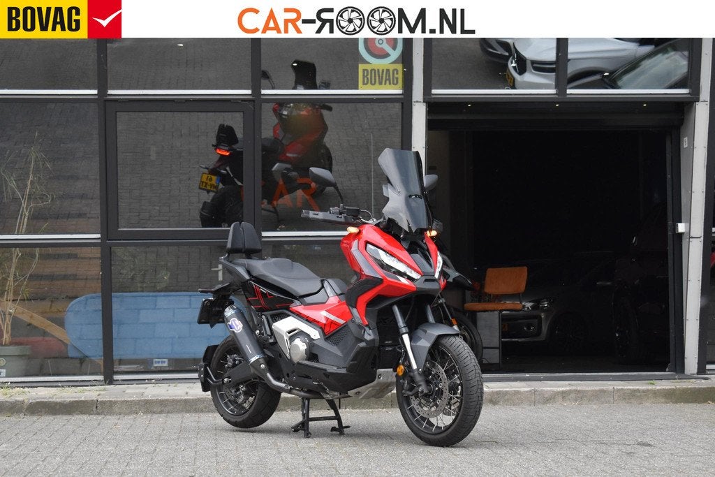 Honda NC 750 X-ADV, Scooter, Rivium Boulevard 222-11
2909 LK  Capelle aan den Ijssel, NL, 745 cc, Bedrijf