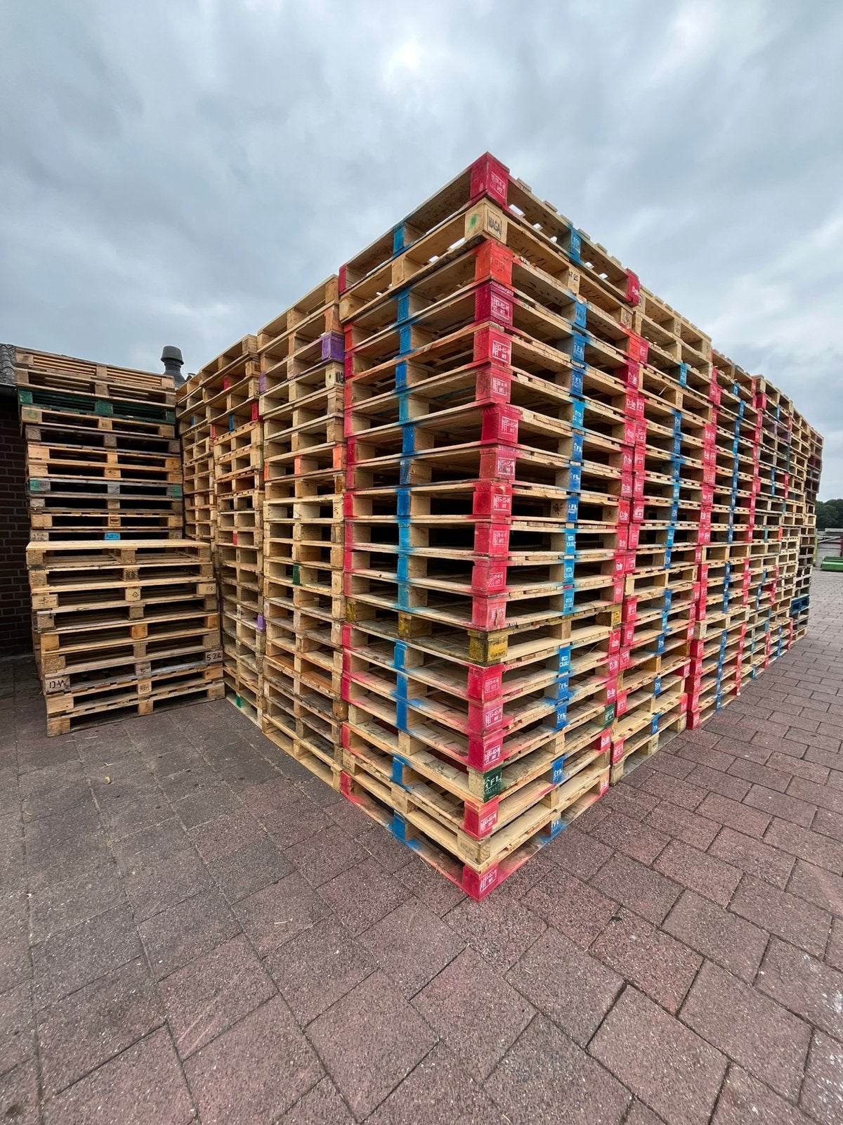 Blokpallets 100x120 rondloop, Doos, 100 cm of meer, 60 cm of meer, Minder dan 35 cm