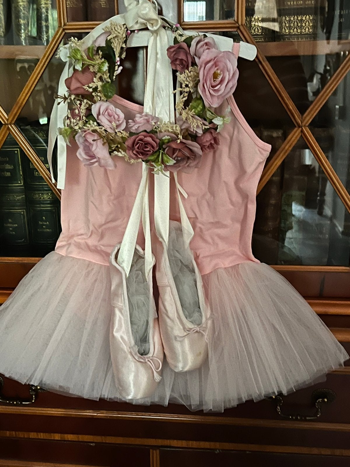 Schitterende roze balletjurk met spitzen en kransje, Ophalen of Verzenden