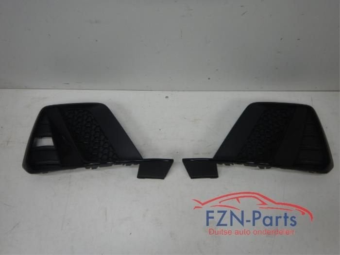 Audi A1 82A S-Line Blackline Voorbumper Inleg set, Ophalen of Verzenden, Gebruikt, Voor, Bumper