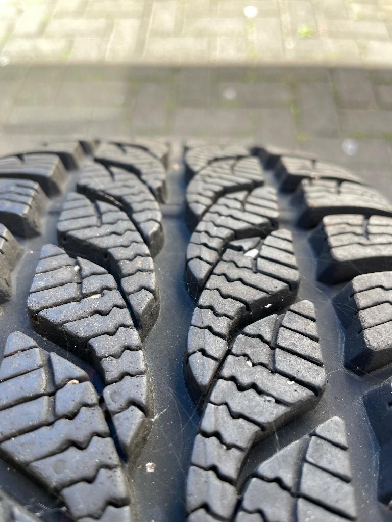winterbanden op velg, Auto-onderdelen, Banden en Velgen, Ophalen, Gebruikt, 16 inch, Banden en Velgen