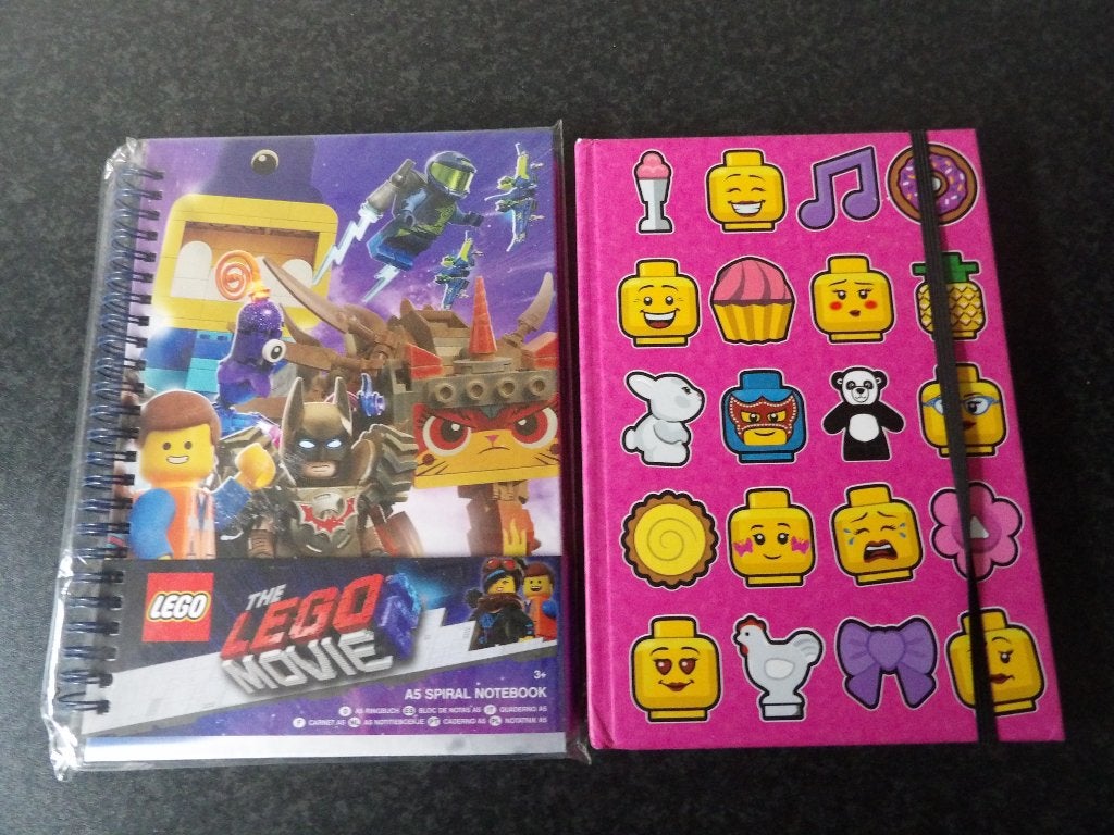 Nieuw 2x Lego notitieboek, Diversen, Ophalen of Verzenden, Zo goed als nieuw, A5
