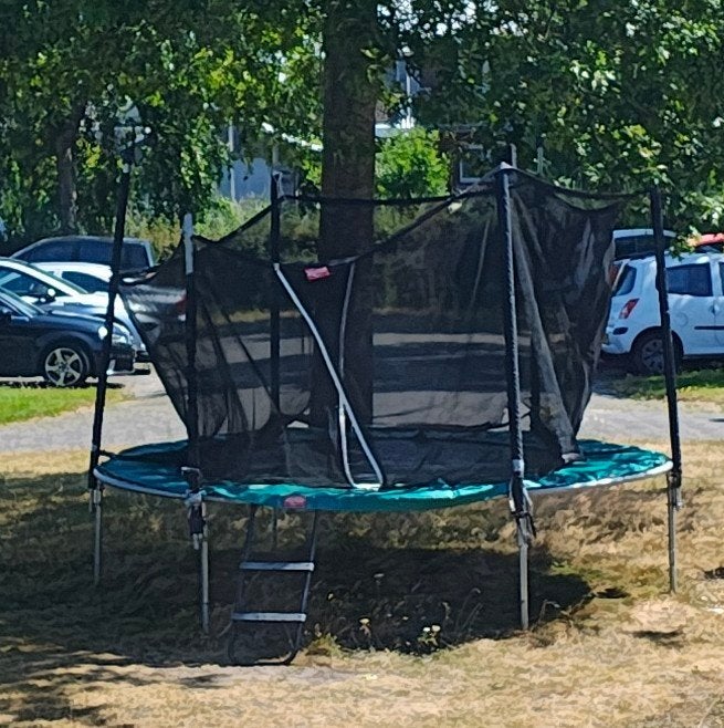 Grote trampoline gratis af te halen, Ophalen, Gebruikt