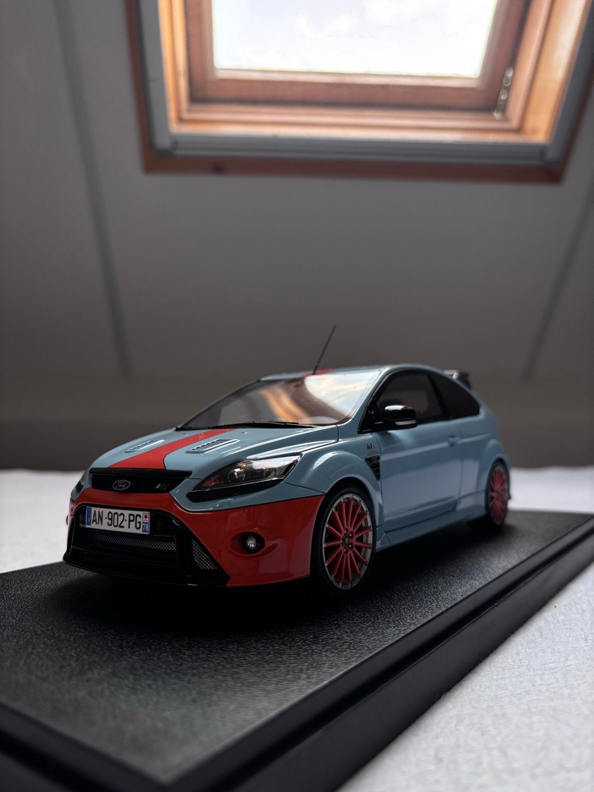Ford Focus RS Le Mans Edition 246/999 - Zo goed als nieuw, Hobby en Vrije tijd, Modelauto's | 1:18, Ophalen, Zo goed als nieuw