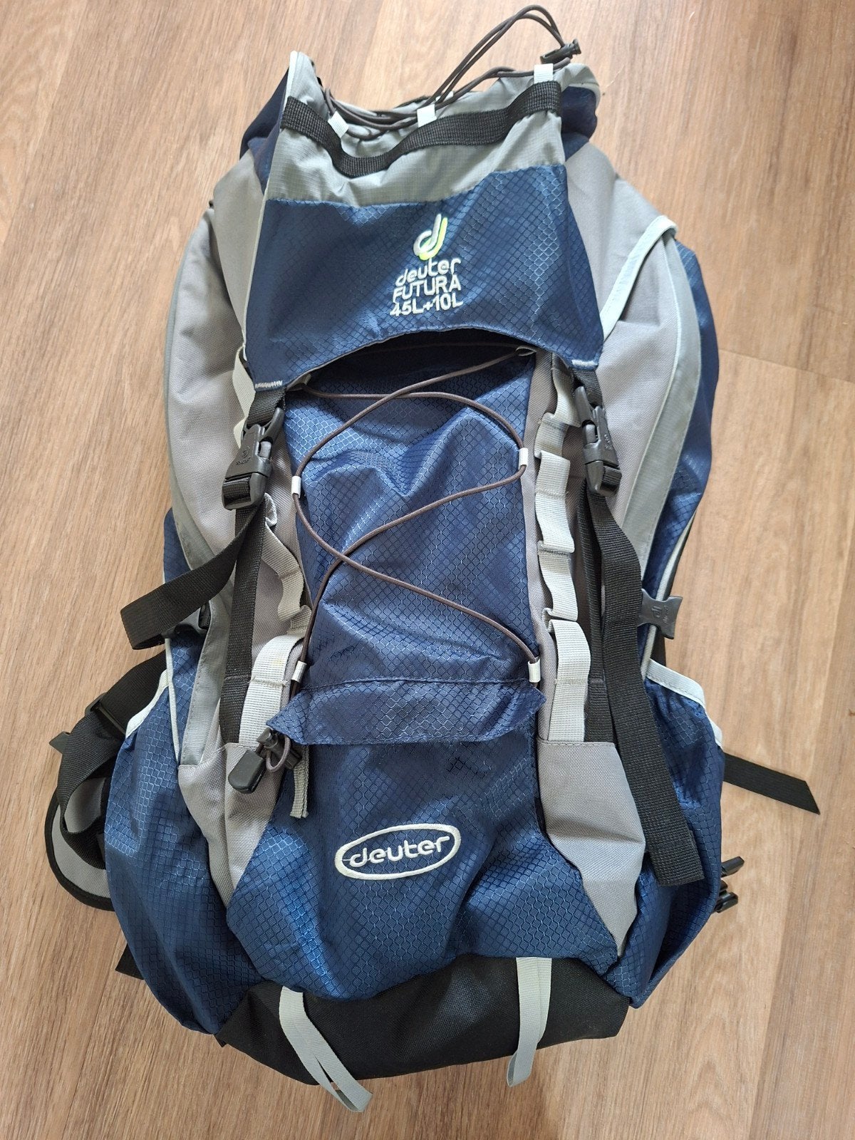 Deuter Futura 45+10L zo goed als nieuw, Ophalen of Verzenden, Zo goed als nieuw, Rugzak
