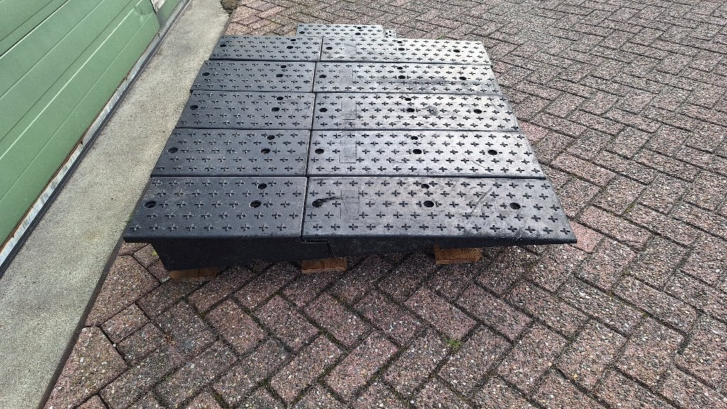 rubberen oprij platen voor zeecontainer, Ophalen, Gebruikt, Overige typen, 100 liter of meer