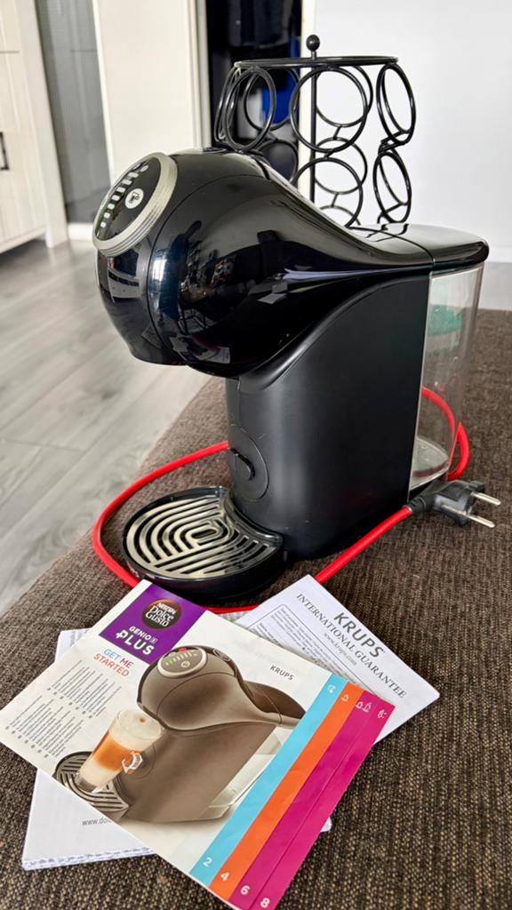 Krups Nescafé Dolce Gusto Genio S Plus KP3408 - zwart, Koffiemachine, Ophalen of Verzenden, Zo goed als nieuw, 2 tot 4 kopjes