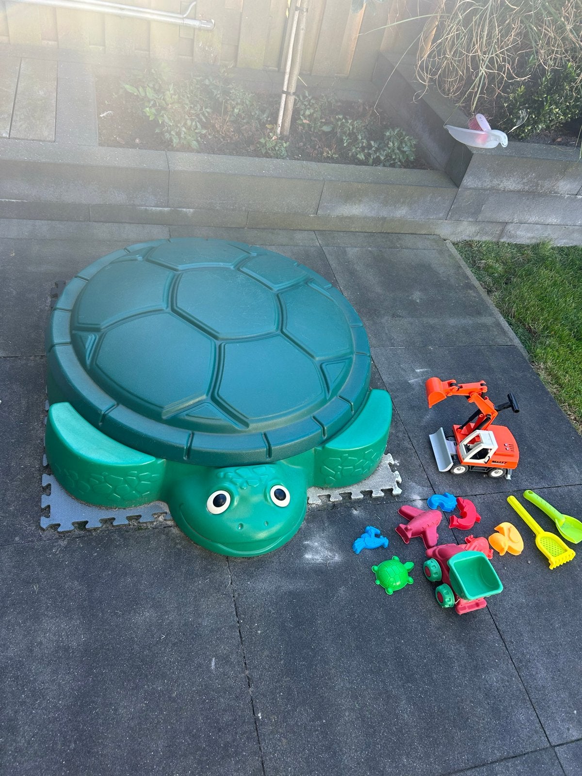 Schildpad zandbak little tikes incl speelzand en speelgoed, Ophalen, Gebruikt