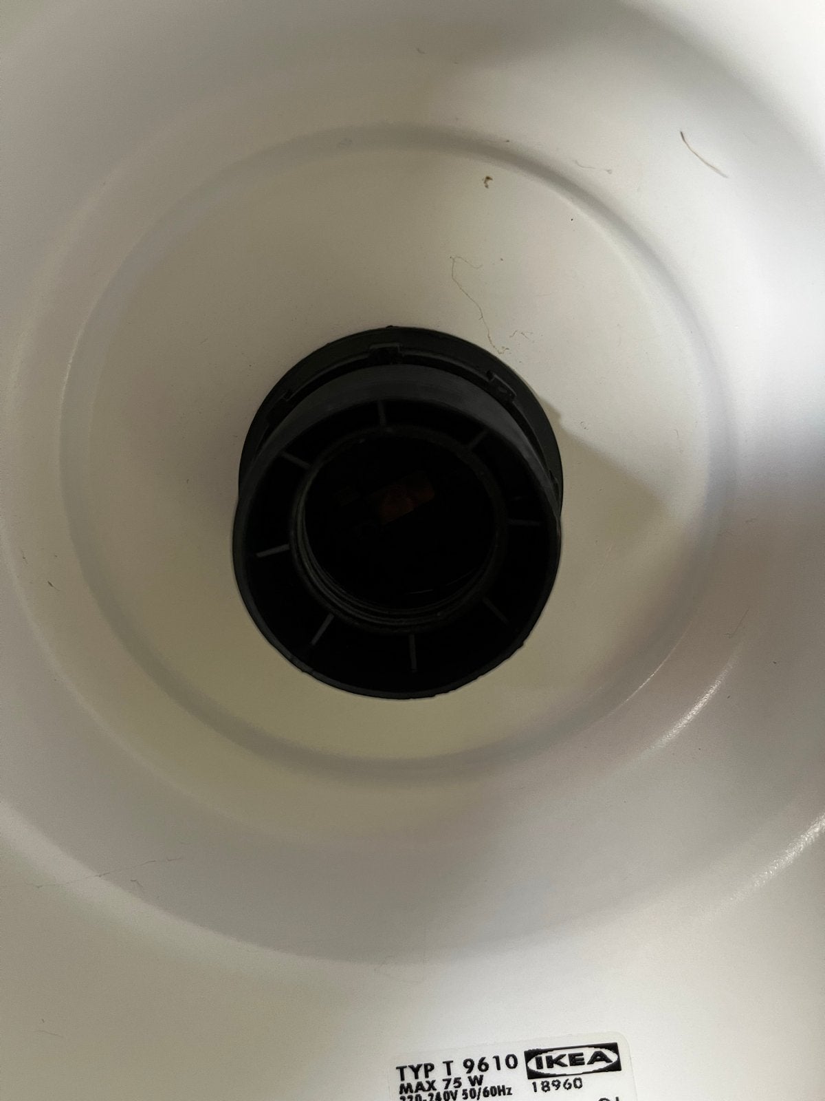 2 IKEA lampenkappen zo goed als nieuw, Huis en Inrichting, Lampen | Lampenkappen, Rond, Zo goed als nieuw, Zilver, Ophalen