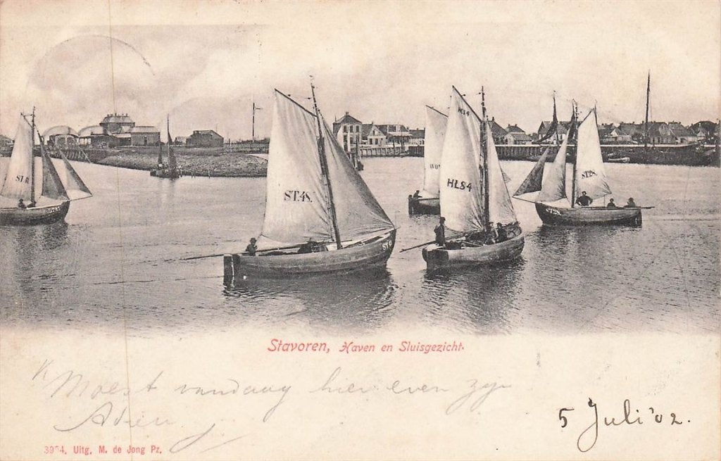 703-441-037 Stavoren Haven en Sluisgezicht, Verzamelen, Ophalen of Verzenden, Voor 1920, Friesland
