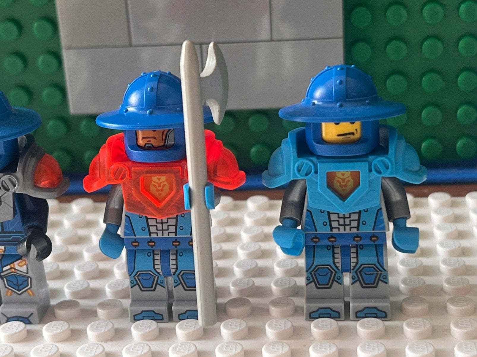 Lego 3 nexo knights minifiguren, Kinderen en Baby's, Ophalen of Verzenden, Zo goed als nieuw